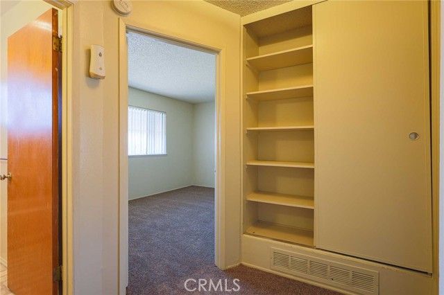 811 S State, Hemet, CA 92543