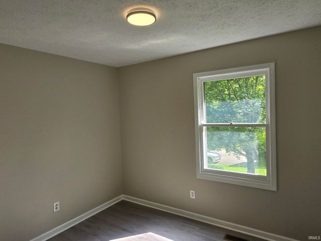 4081 N Brookwood Drive, Bloomington, IN 47404