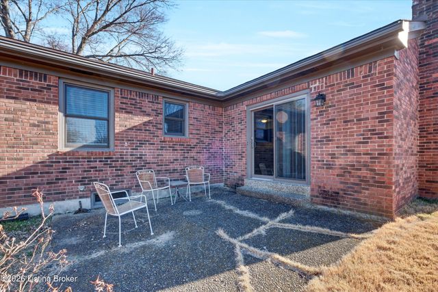 10312 Going Ct, Louisville, KY 40241