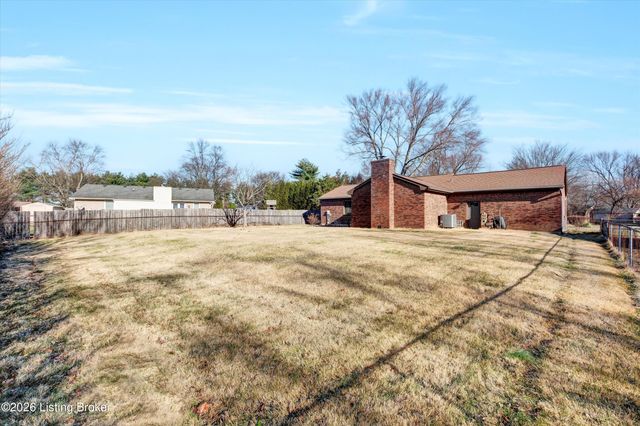 10312 Going Ct, Louisville, KY 40241