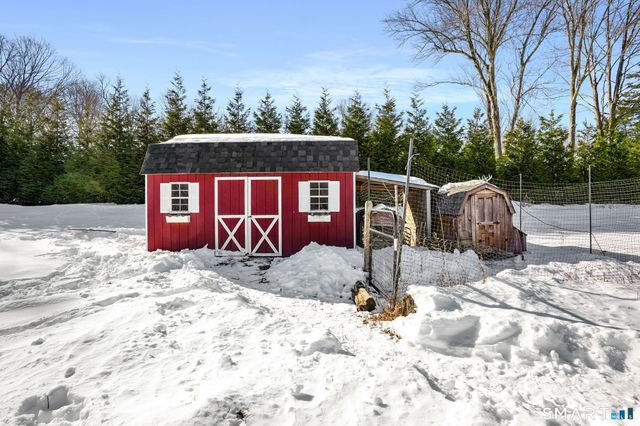 32 Valley View Road, Monroe, CT 06468