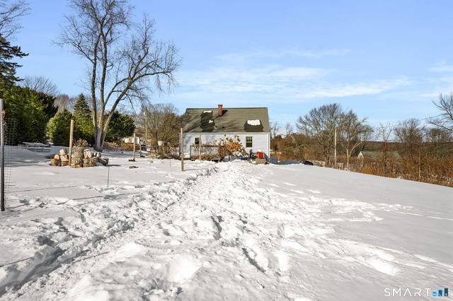 32 Valley View Road, Monroe, CT 06468