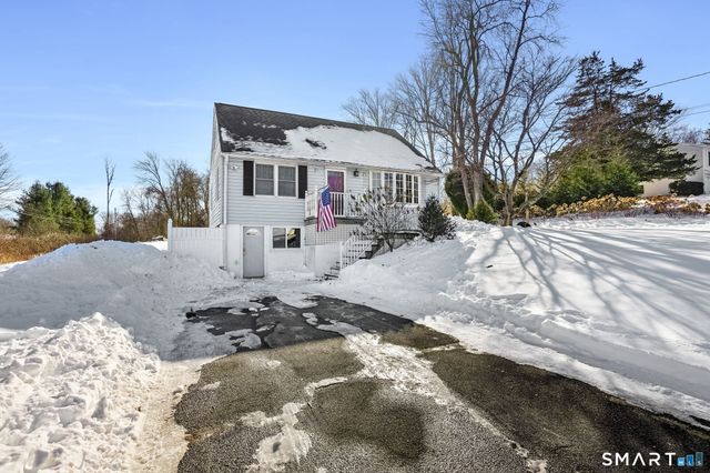 32 Valley View Road, Monroe, CT 06468