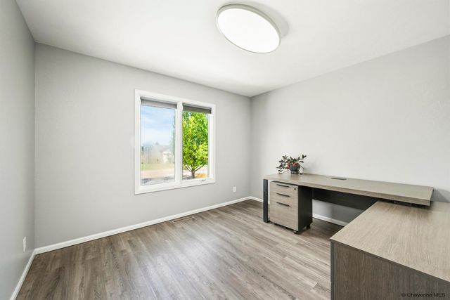 903 MONTCLAIR DR, Cheyenne, WY 82009