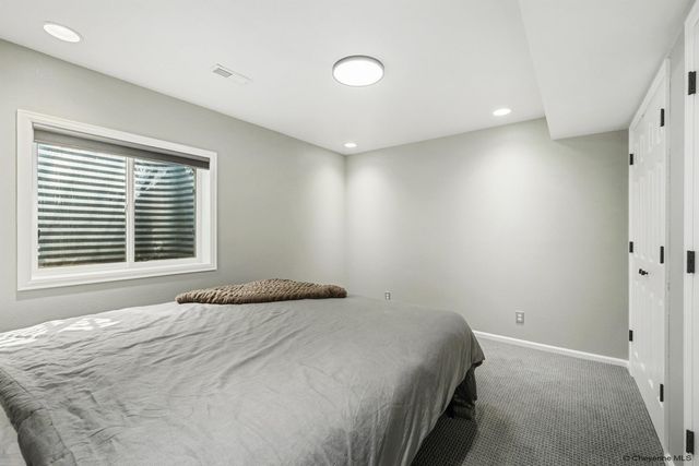 903 MONTCLAIR DR, Cheyenne, WY 82009