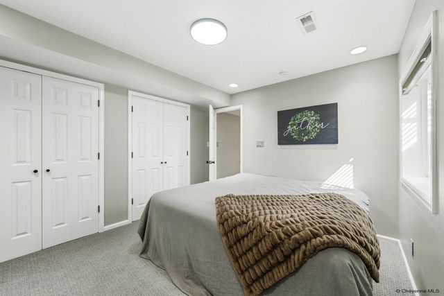 903 MONTCLAIR DR, Cheyenne, WY 82009