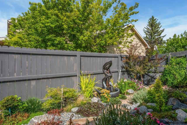 903 MONTCLAIR DR, Cheyenne, WY 82009