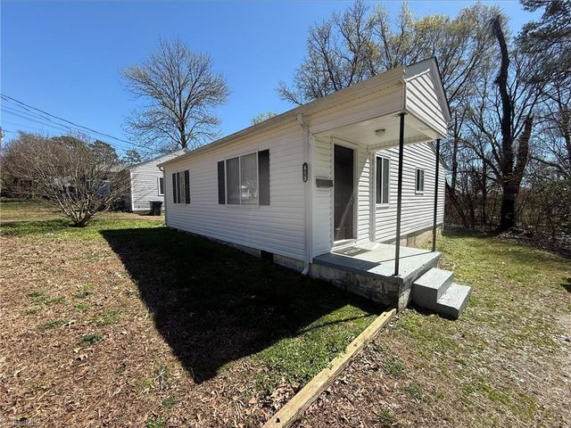 615 Garrett Street, Greensboro, NC 27406