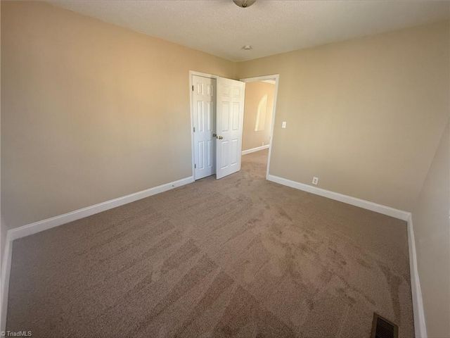 615 Garrett Street, Greensboro, NC 27406