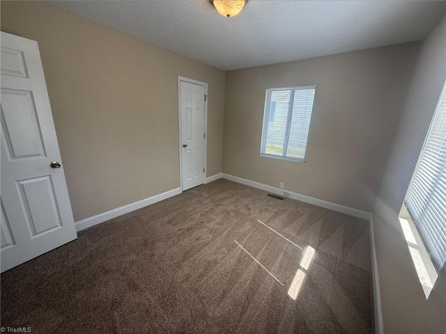 615 Garrett Street, Greensboro, NC 27406