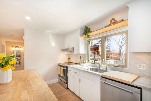 564 Middle Street, Braintree, MA 02184