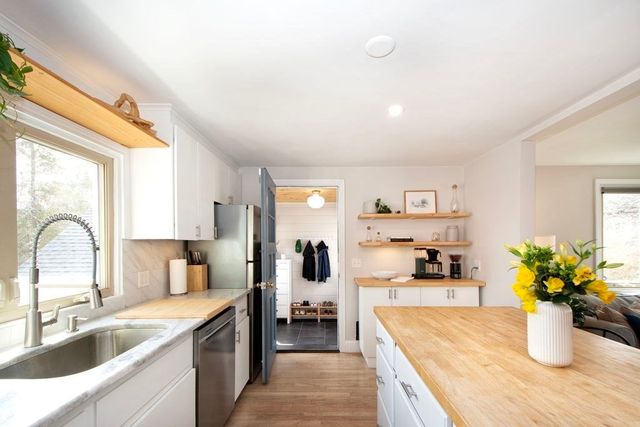 564 Middle Street, Braintree, MA 02184