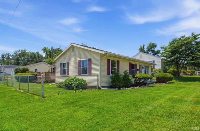 1621 Herndon Drive, Evansville, IN 47711