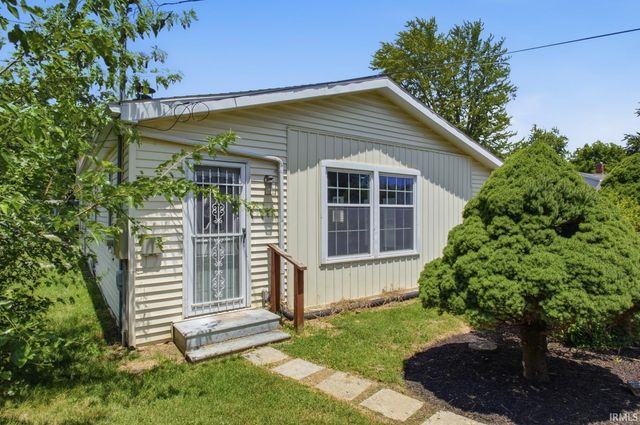 1621 Herndon Drive, Evansville, IN 47711