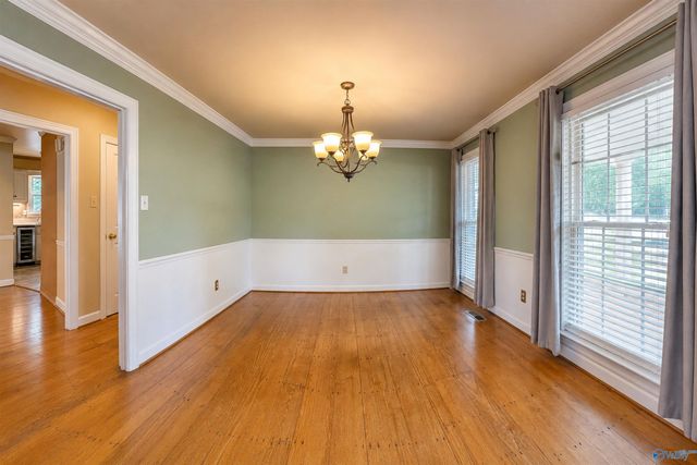 2804 Hunterwood Drive SE, Decatur, AL 35603