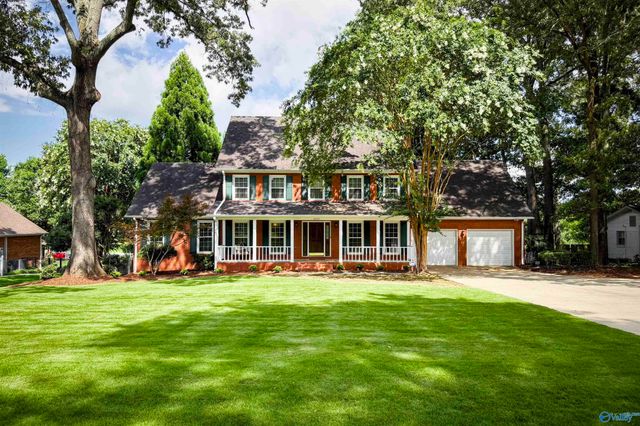 2804 Hunterwood Drive SE, Decatur, AL 35603