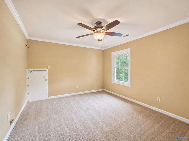 2804 Hunterwood Drive SE, Decatur, AL 35603