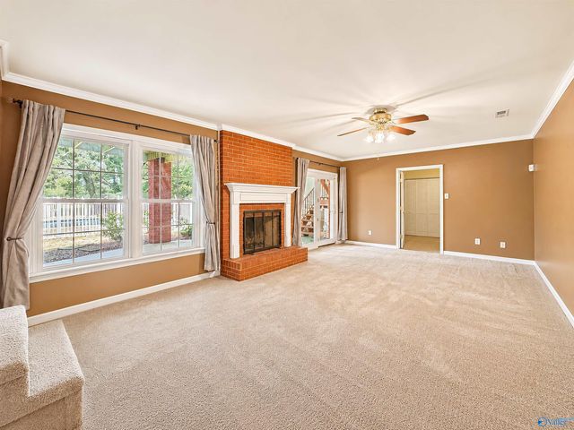 2804 Hunterwood Drive SE, Decatur, AL 35603