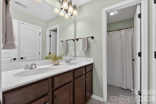 10405 Waxhaw Manor Drive, Waxhaw, NC 28173