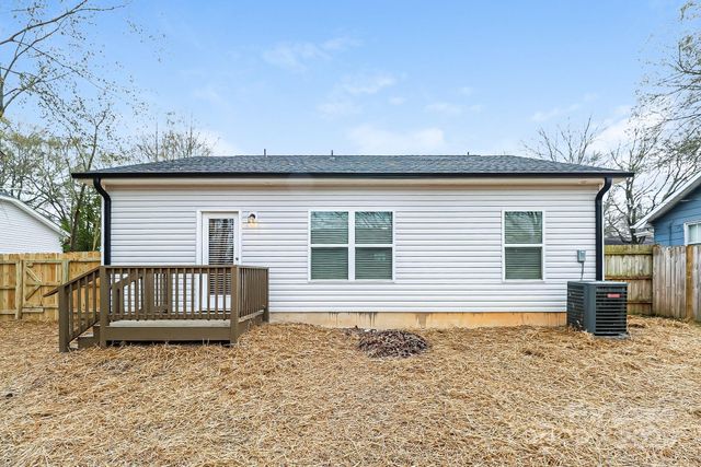 106 S Elm Street, Gastonia, NC 28052