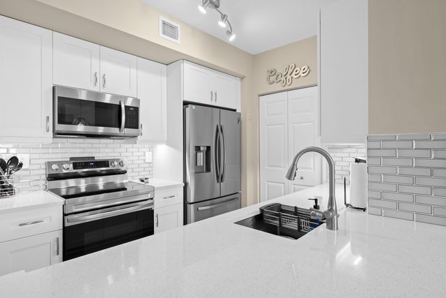 720 S Sapodilla Avenue S 502, West Palm Beach, FL 33401