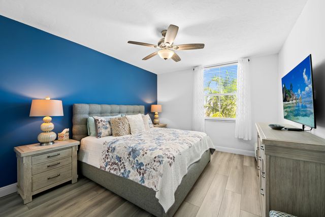 720 S Sapodilla Avenue S 502, West Palm Beach, FL 33401