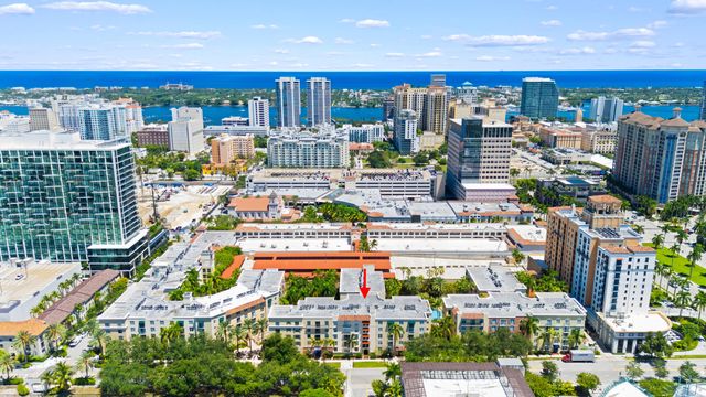 720 S Sapodilla Avenue S 502, West Palm Beach, FL 33401