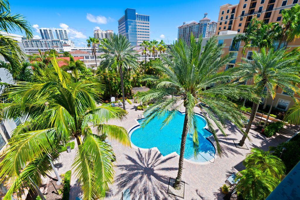 720 S Sapodilla Avenue S 502, West Palm Beach, FL 33401