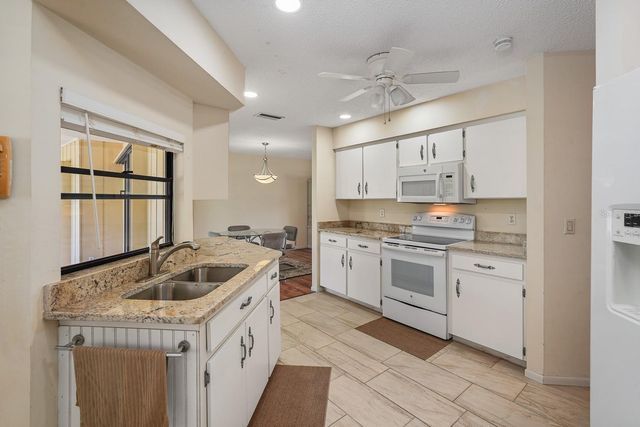 9340 SAN BERNANDINO AVENUE, Englewood, FL 34224