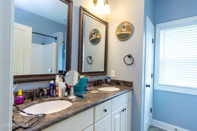 4304 Davencroft Village Drive, Winterville, NC 28590