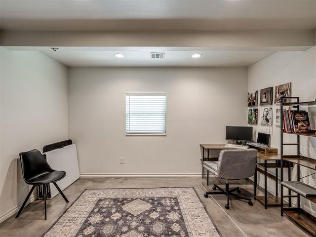 2621 N Redmond Avenue, Oklahoma City, OK 73127