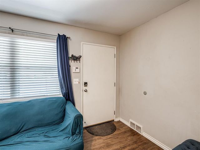 2621 N Redmond Avenue, Oklahoma City, OK 73127
