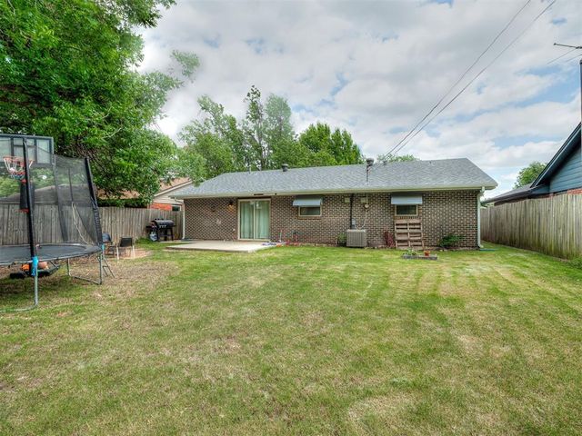 2621 N Redmond Avenue, Oklahoma City, OK 73127