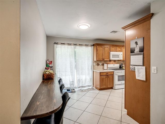 2621 N Redmond Avenue, Oklahoma City, OK 73127