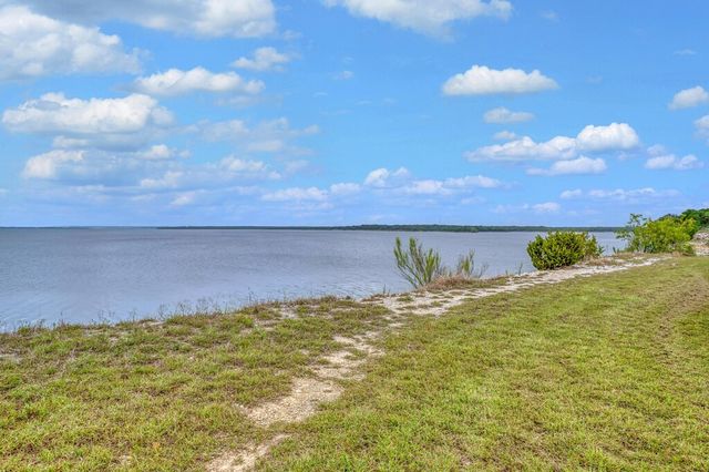 287 Canyon Drive, Whitney, TX 76692