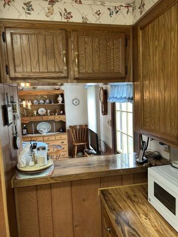 526 RAMBLEWOOD LN, North Wales, PA 19454
