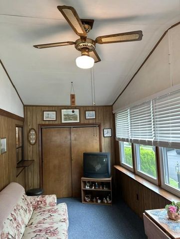 526 RAMBLEWOOD LN, North Wales, PA 19454