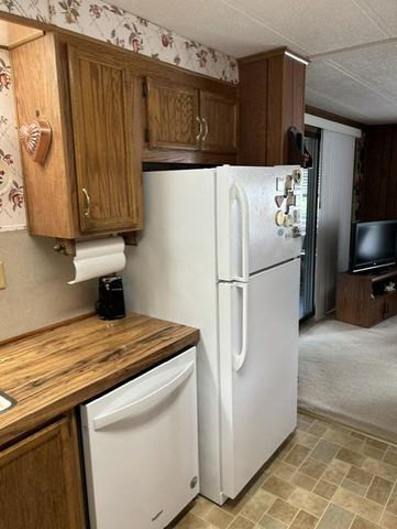 526 RAMBLEWOOD LN, North Wales, PA 19454