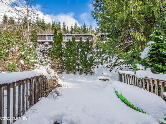 926 Jackson Street, Ketchikan, AK 99901