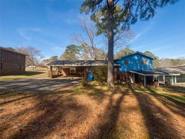 279 Timberland Trail, Riverdale, GA 30274