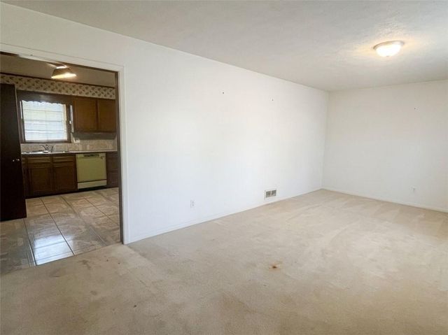279 Timberland Trail, Riverdale, GA 30274