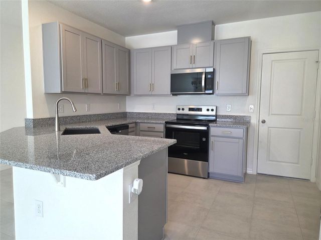 2779 RAINDROP RUN STREET, Clermont, FL 34714