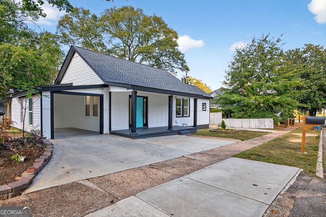 208 Royal Avenue, Hogansville, GA 30230