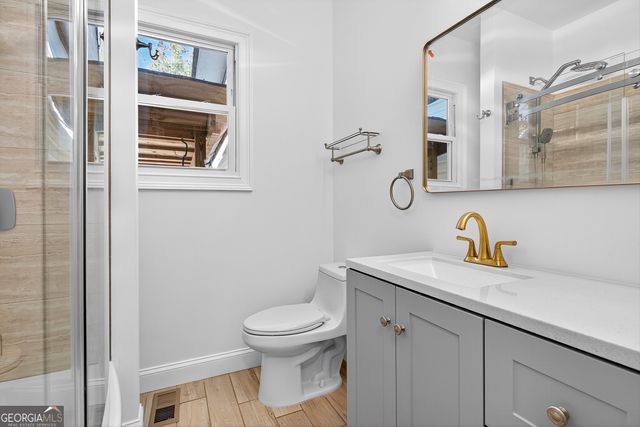 208 Royal Avenue, Hogansville, GA 30230