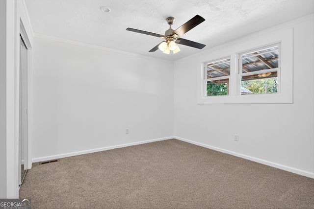 208 Royal Avenue, Hogansville, GA 30230