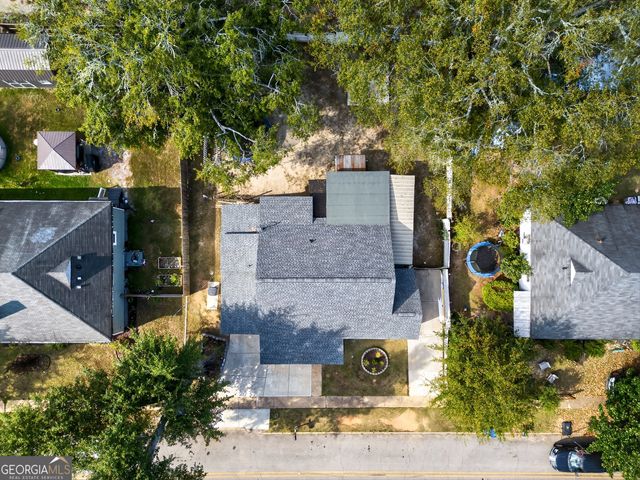 208 Royal Avenue, Hogansville, GA 30230