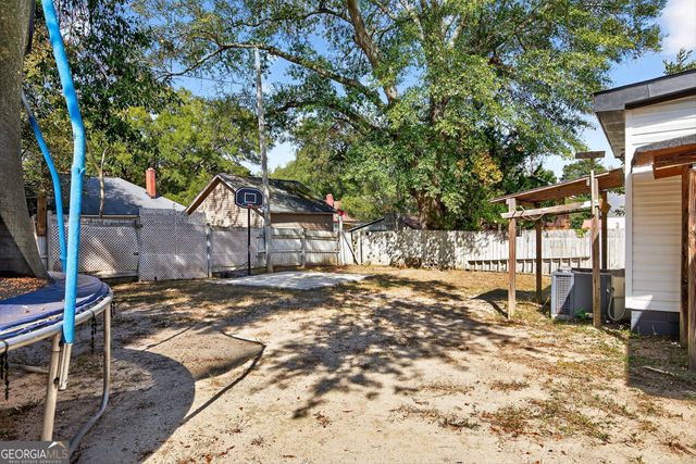 208 Royal Avenue, Hogansville, GA 30230