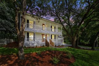 606 Nelson Point Road, Niceville, FL 32578