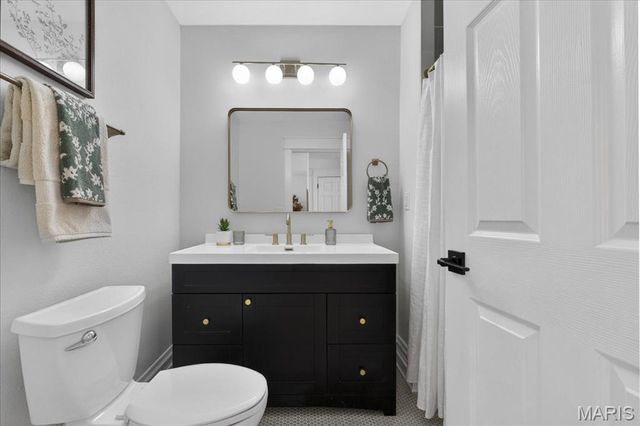 5809 Gravois Avenue, St Louis, MO 63116