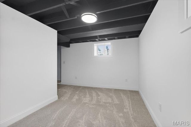 5809 Gravois Avenue, St Louis, MO 63116